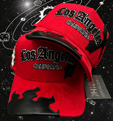 Gorra roja Big Boss Los Angeles California con visera negra y bordado gótico - Klan Hats